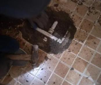遵化卫生间漏水维修公司为您分享下卫生间渗水如何处理及注意事项